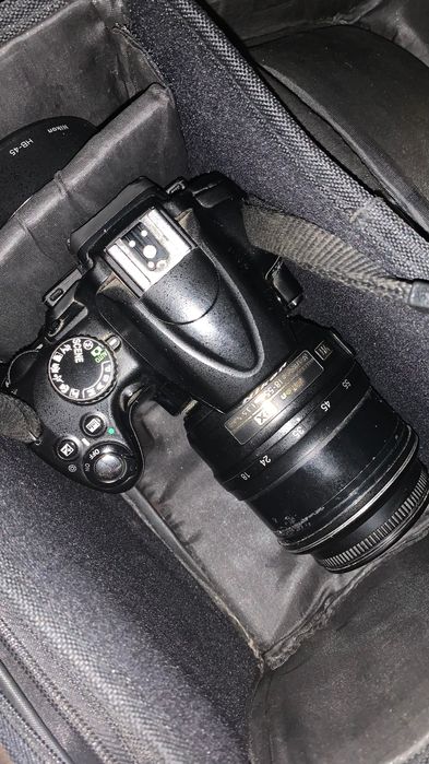 Nikon D5000 фотоаппарат зеркалка