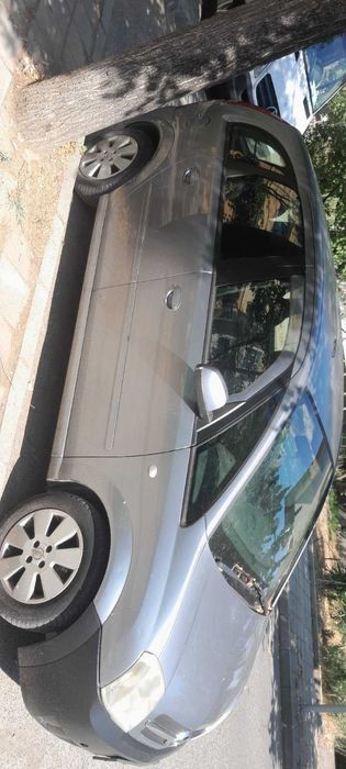 Продавам Опел марива