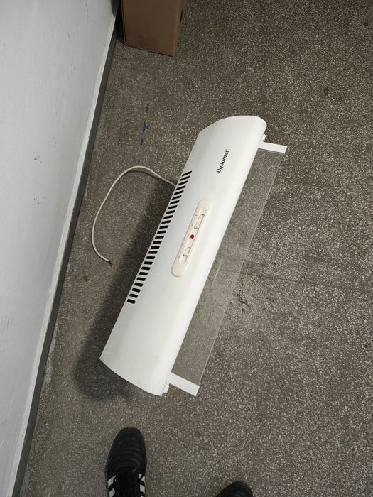 Аспиратор за кухня Diplomat