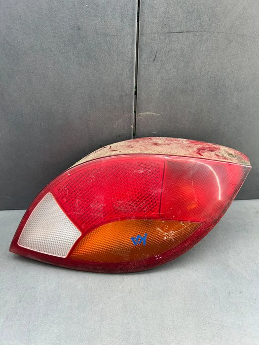 Lampa / Tripla stop dreapta pe aripa 97KG13N004 Ford Ka 2000