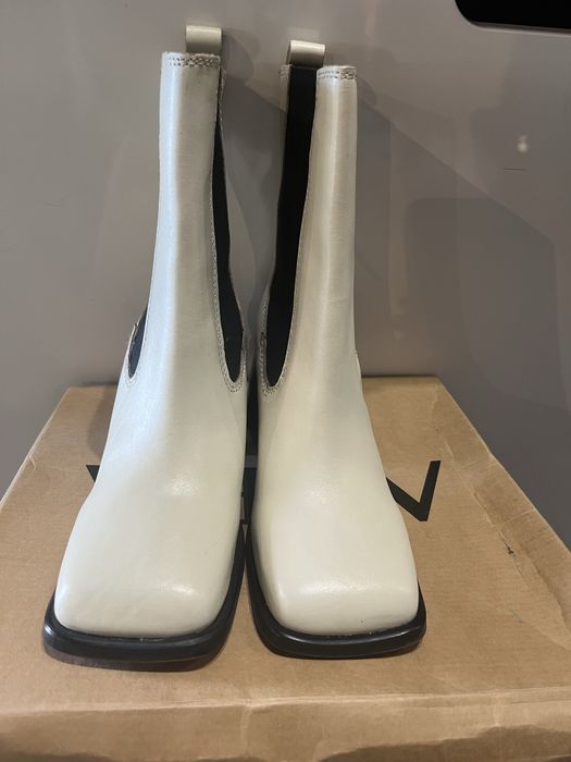 Дамски боти Asra номер 38