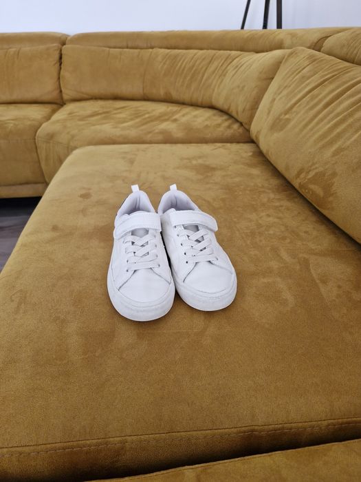 Adidas  baieti H&M mărimea 30