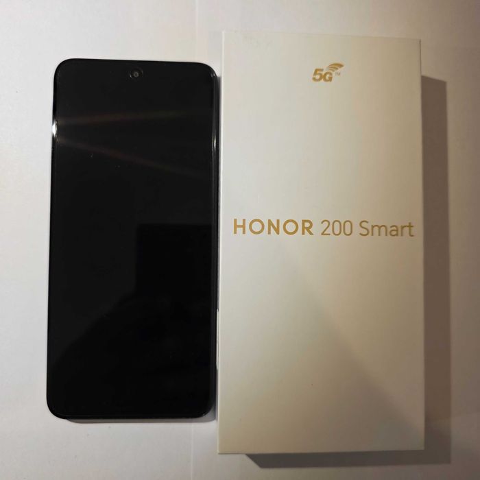 Honor 200 Smart 256GB RAM 4GB culoare Midnight Black