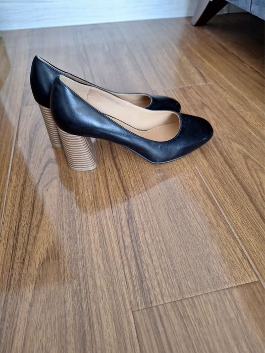 Туфли женские