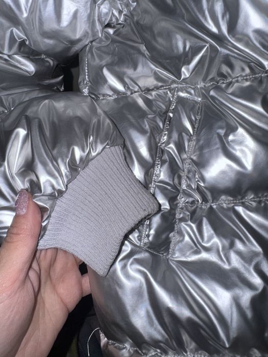 Куртка зимняя на девочку.