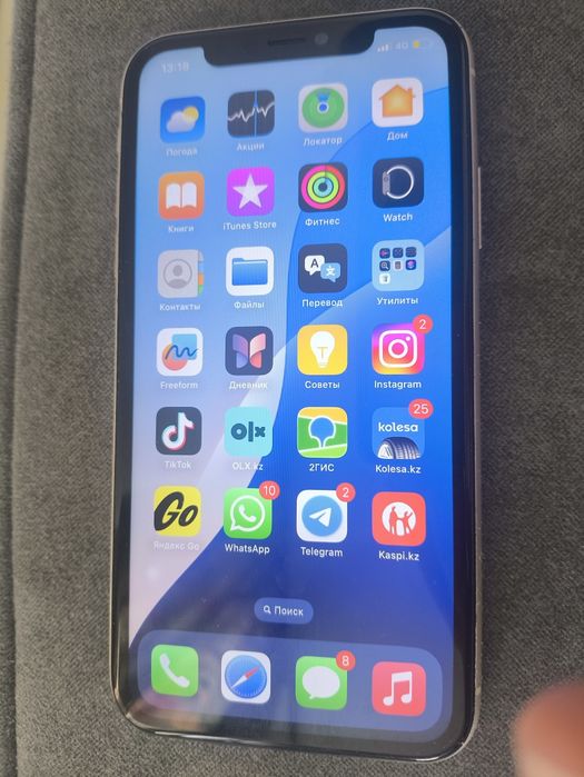 Айфон 11 , белый