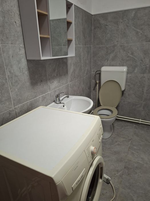 Apartament de inchiriat