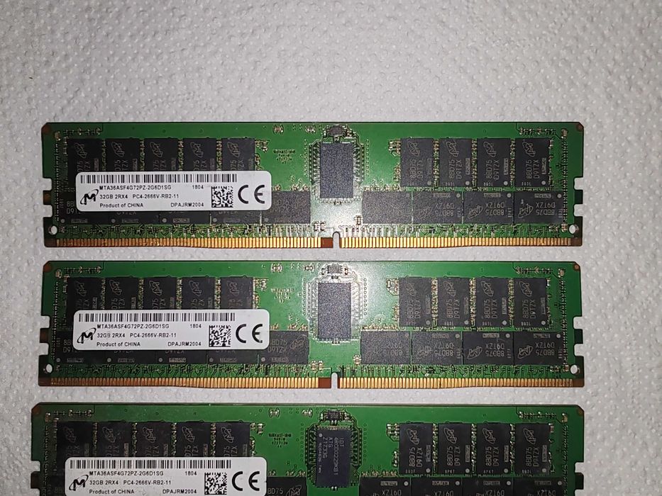 96GB DDR4 Rdimm (3x) Micron  PC4-2666V  (MTA36ASF4G72PZ-2G6D1SG)