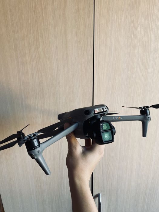 Дрон DJI AIR 3 S Combo