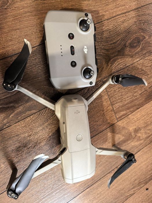 Дрон DJI Mavic Air 2