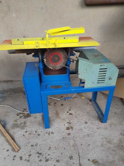 циркулярная пила заводская