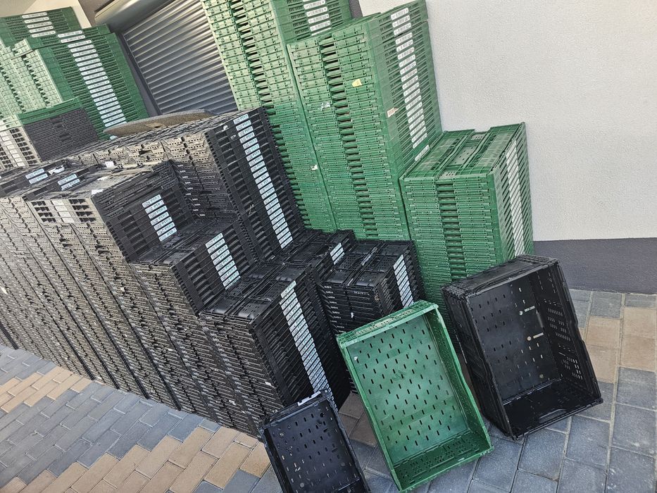 Lăzi pliabile diferite mărimi