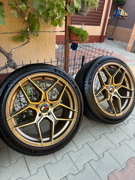 Jante 5 x 112 R18 Japan Racing JR34 cu anvelope Michelin
