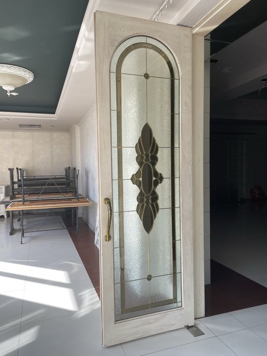 Двери для холлаа