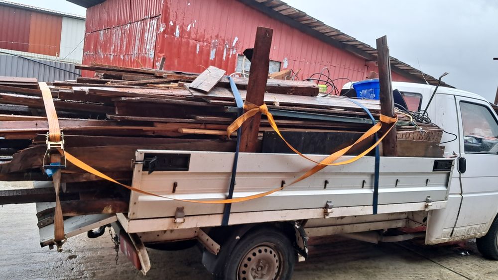 Debarasez case apartamente...