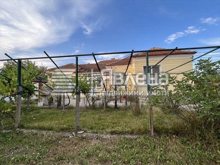 Продава се Къща в с. Дъбравино, Област Варна - 100 кв.м за 899 €/кв.м - Снимка #1