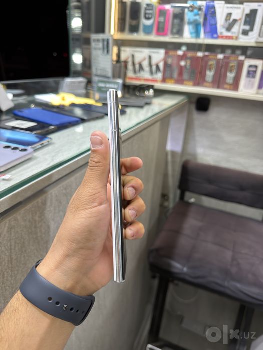 Samsung S22 ultra 5g 12/512 gb
