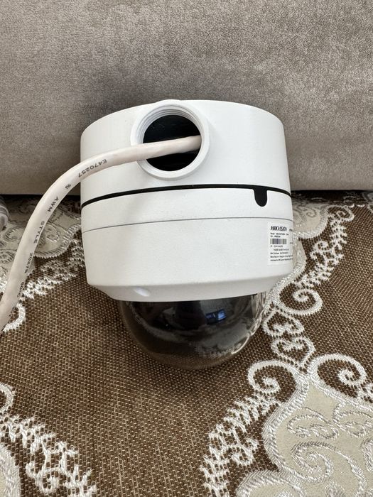 IP камера видеонаблюдения Hikvision DS-2CD2143G2-I