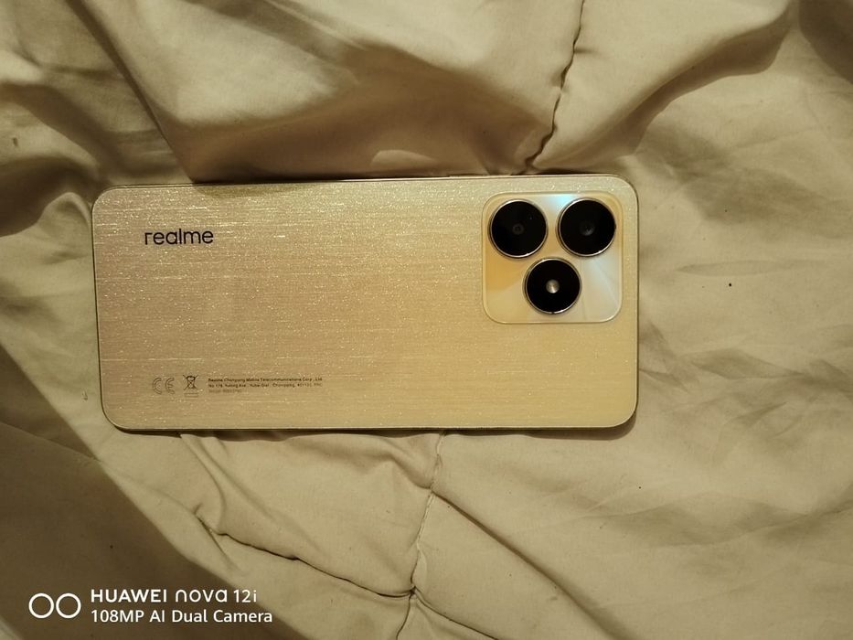 Realmeteo 53s  в хорошем состоянии