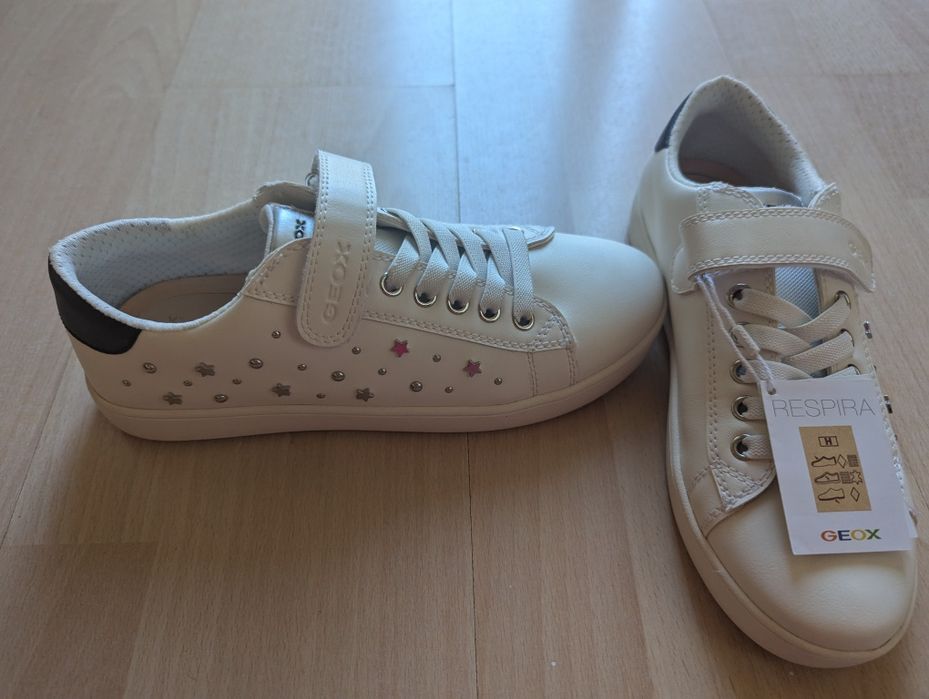 Нови маратонки Geox, 38 размер, бели