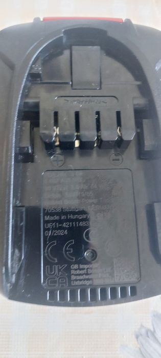 Bosch 18v  3AH  2024
