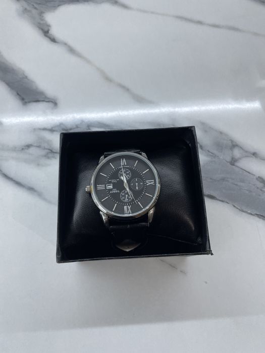 Механические часы TISSOT