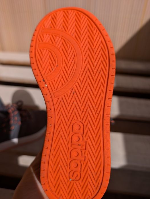 Топли кецове/ маратонки Adidas 29