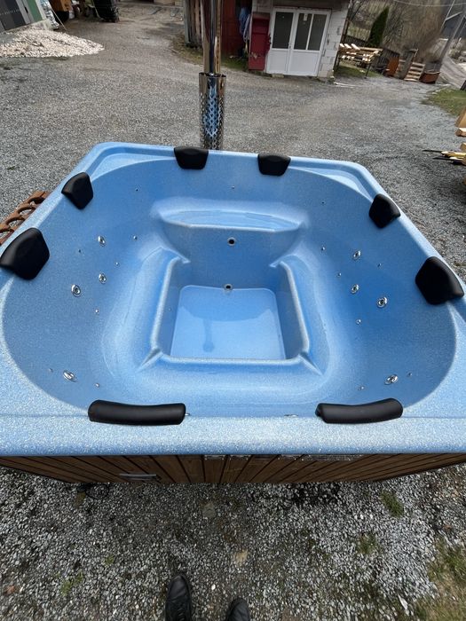 Ciubar din fibra patrat