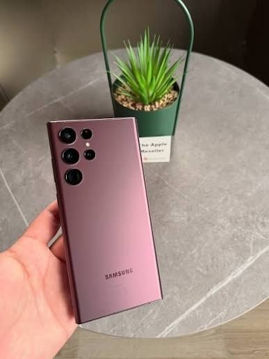 Samsung S22 Ultra 512