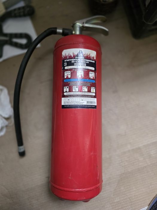 Продам огнетушители порошковые ОП-5 (3)
