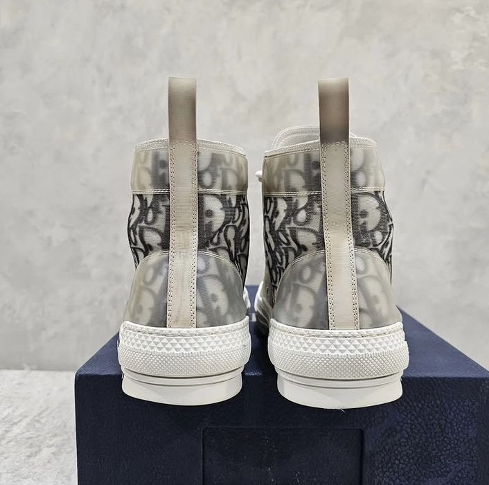 Dior b23 monogram