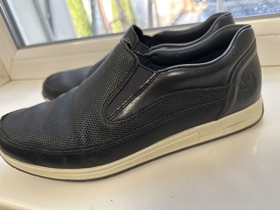 Продам обувь мужскую