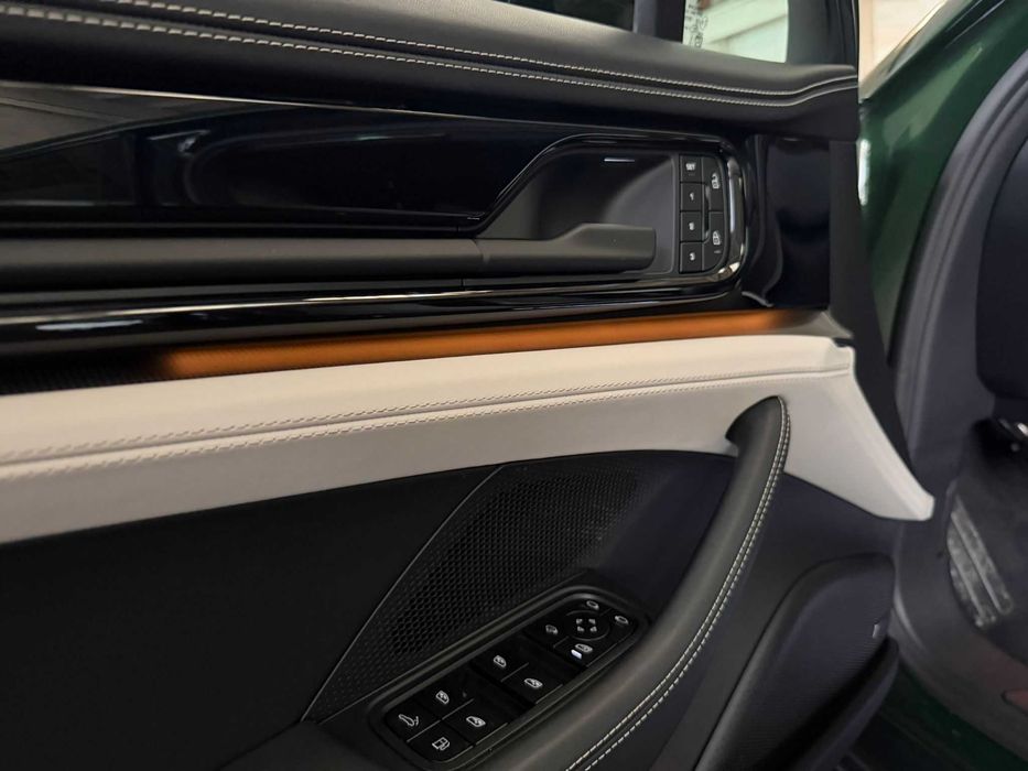 Porsche Panamera 4 E hibrid avariat