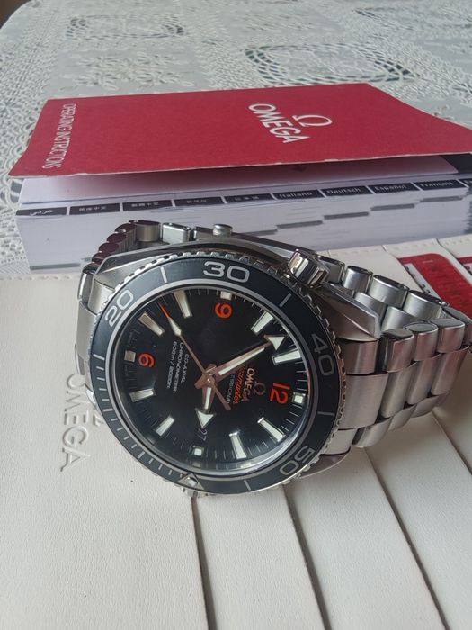 Продавам  Omega Seamaster Planet Ocean Co-Axial 42мм пълен комплект