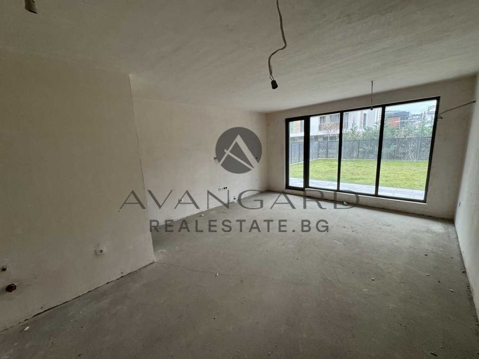 оф.24748 АКТ 16! Двустаен с веранда и собствен двор/ Гребна база