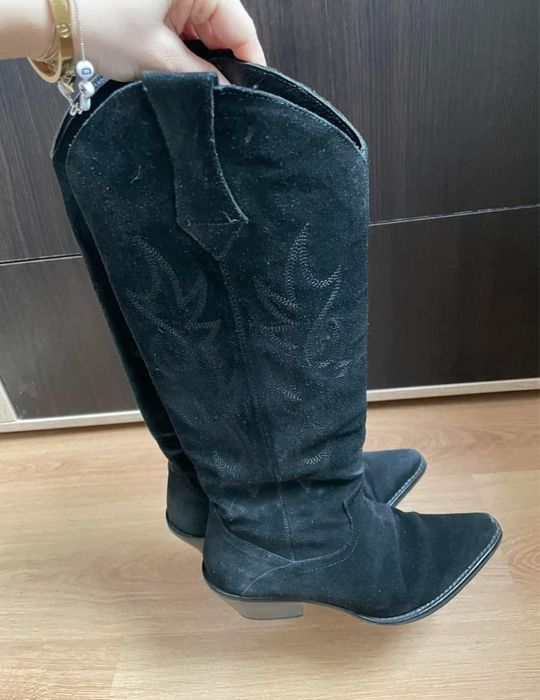 Vând ciocate Zara negre 35