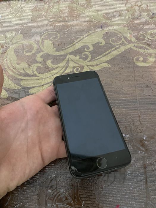 iPhone 8 64 tali