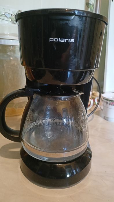 Кофеварка капельная Polaris на 750 мл, б/у. В хорошем состоянии.