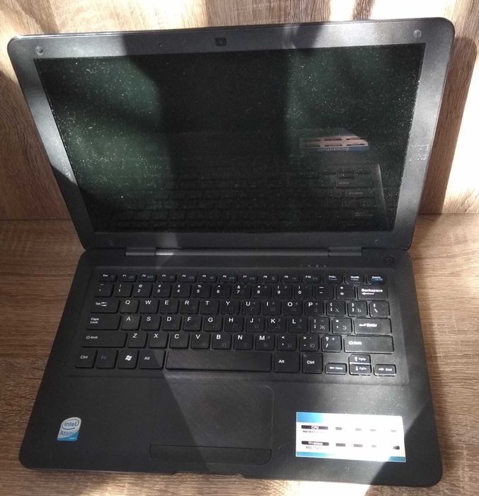 ноутбук Dell с новой мышкой