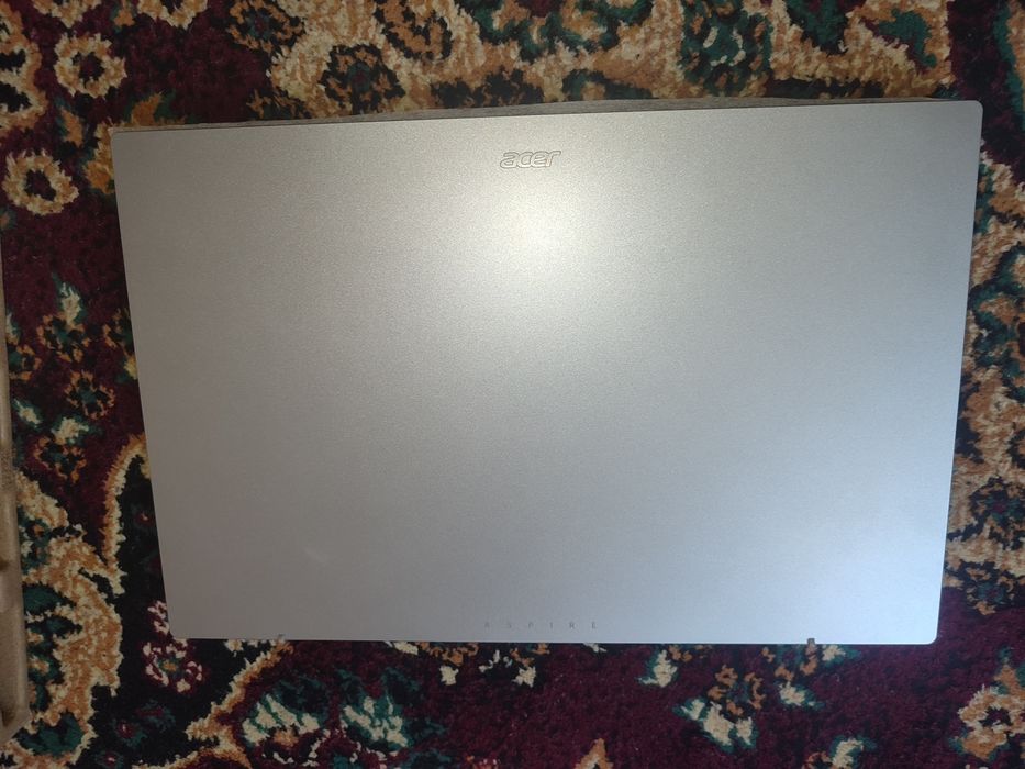 Янги ноутбук сотилади