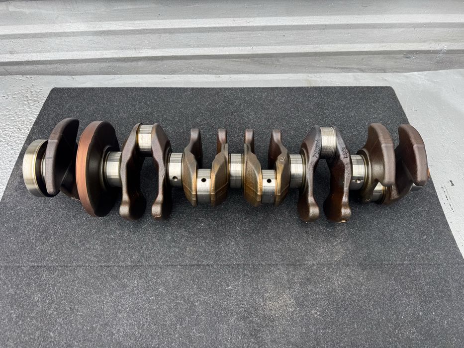 Колянов вал БМВ 3.5и, Н55 (kolqnov val BMW N55)