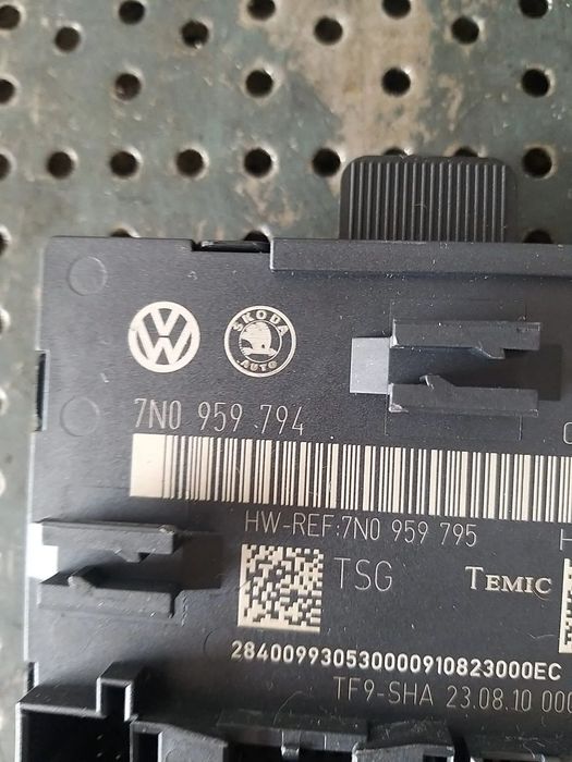 Modul calculator usa dreapta spate skoda yeti 5l 7n0959794