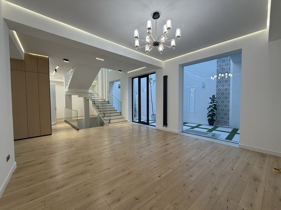 Продажа дома в современном стиле Мирзо Улугбек Маххаля Циолковская