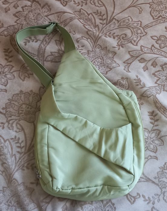 Продам сумку-рюкзак для мамы