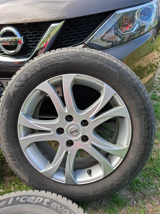 Джанти с гуми Нисан Кашкай 17"