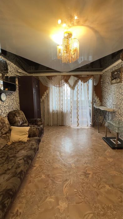 Продается 2 х комнатная квартира У/П (9 мкр)