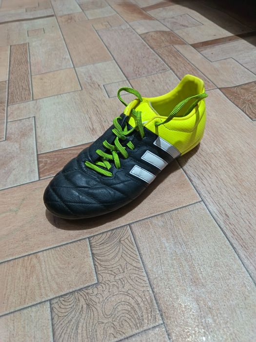 Бутсы адидас хороший