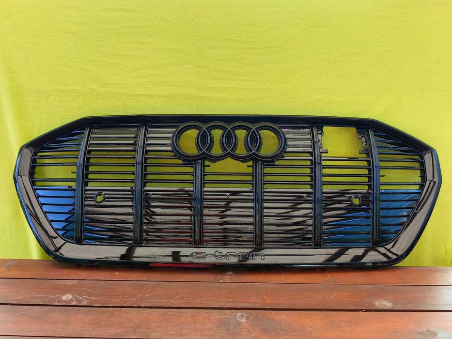 Решетка за Audi E-Tron / Ауди Е Трон Етрон
