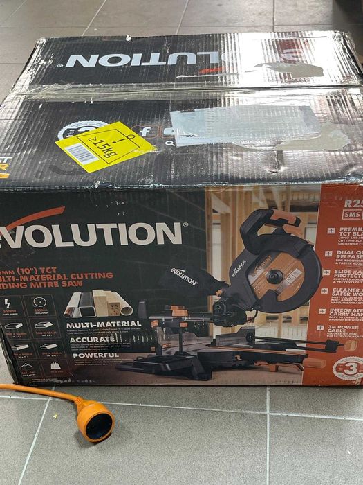 Fierastrau circular stationar multifunctional Evolution R255SMS+ 255mm 2000W