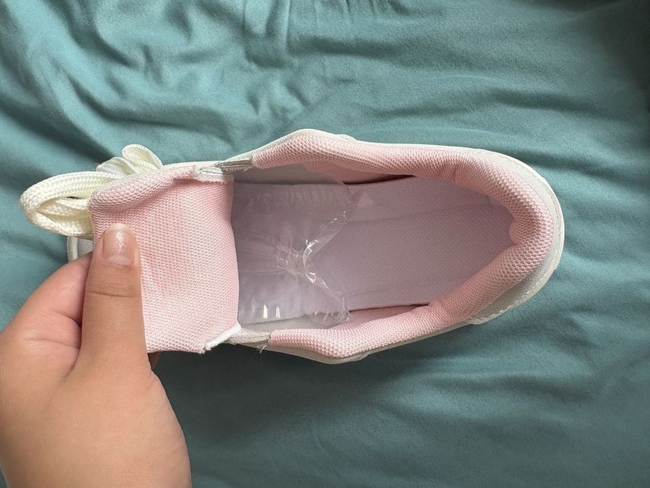 Новые Женские кеды